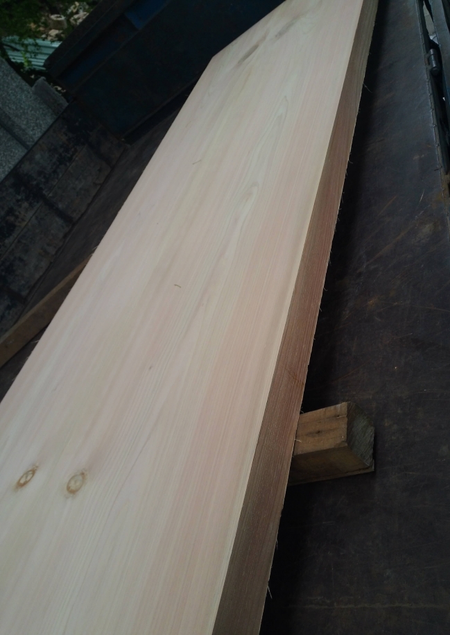 台灣紅檜漂流木半成品 ~ 可製作成長形餐桌